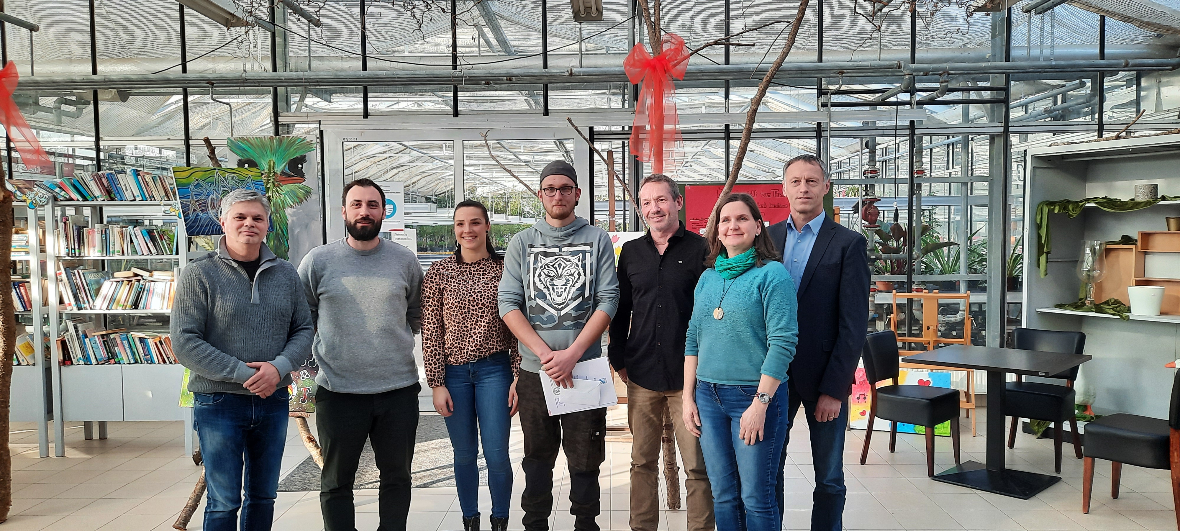 Verabschiedung der Werker im Gartenbau, Fachrichtung Garten- und Landschaftsbau. Foto: KJF Augsburg / Matthias Knakowski